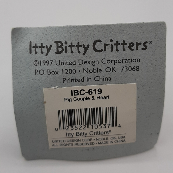 Vintage Miniature Pig Couple Itty Bitty Critters United Design 1997 1.5" Tall - Picture 6 of 6